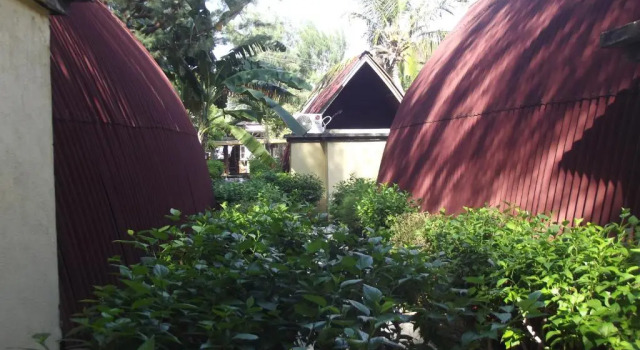 Бунгало Coral Beach 2 Bungalow