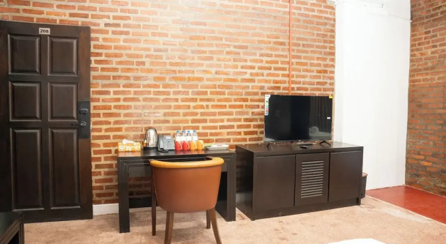Люкс Deluxe Trillium Boutique Express Hotel - Ward Place