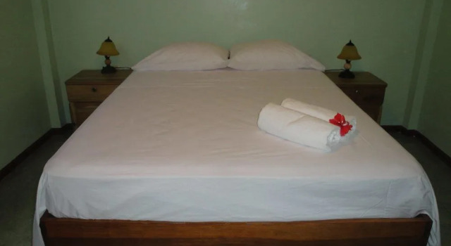 Hostel Kinkaju, Reserva ahora Albergue Hostales en Limón, Albergue