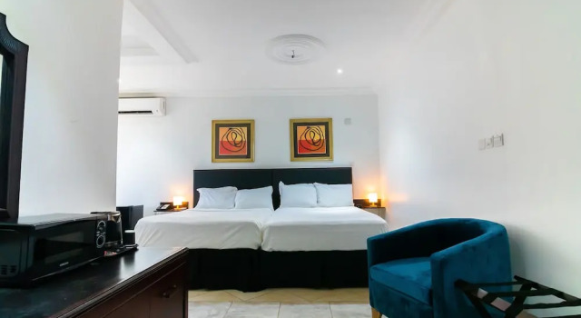 Номер Deluxe KoKo Palm Inn LTD