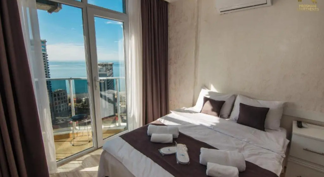 Студия PIROSMANI APARTMENTS 18d
