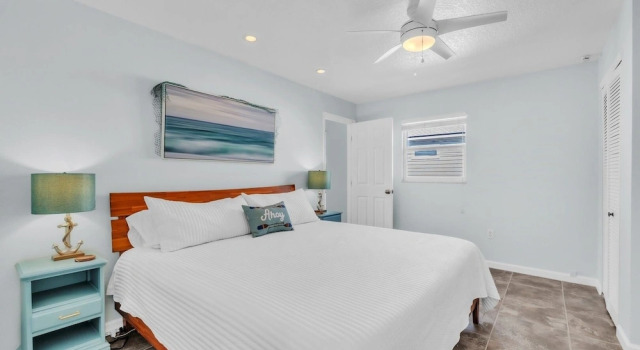 Nautical Nest 2 Bedroom Home, Book Feriehus Villaer i Florida, Villa