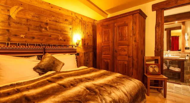 Шале с 3 комнатами Au Coeur Des Neiges Resort SPA & FREE E-BIKE