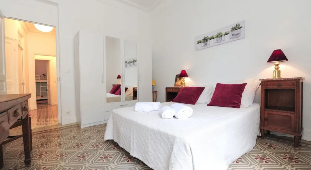 Suite Asphodeles FiveStarsHolidayHouse, Забронировать Отель Отели Ниццы с парковкой, Парковка