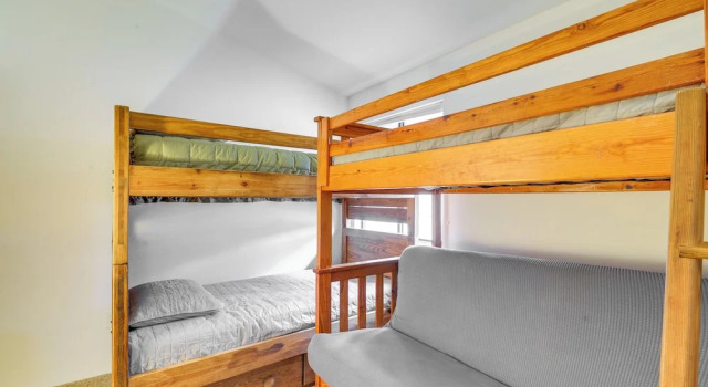 Апартаменты Swiss Mtn Condo: 3 Mi to Seven Springs Resort