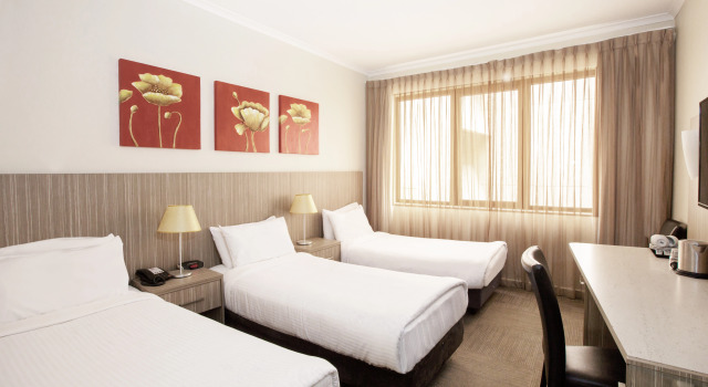 Трёхместный номер Deluxe Metro Hotel Marlow Sydney Central