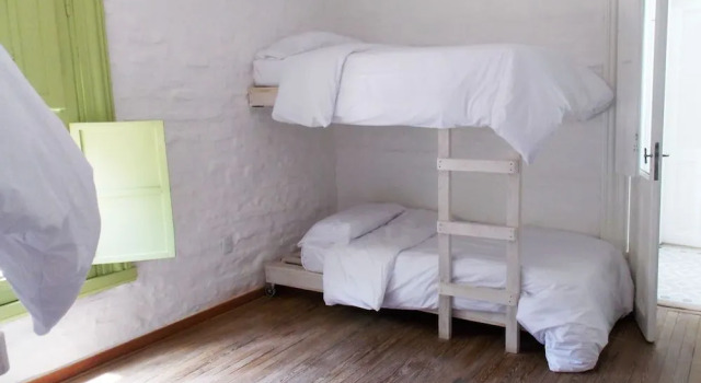 Ah'Lo Carmelo Hostel Boutique, Prenota Ostello Carmelo Colonia