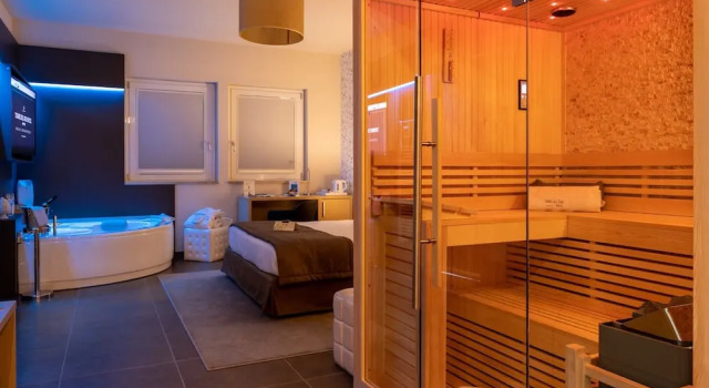 Двухместный люкс с видом на море Hotel Torre Del Sud