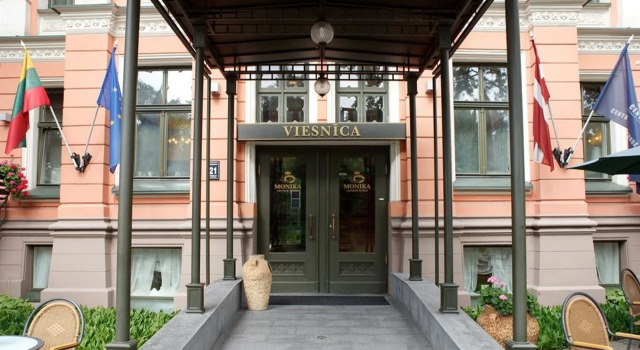 Отель Monika Centrum