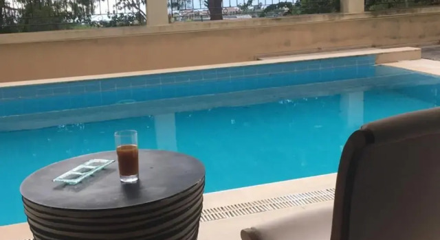 Вилла Enchanting Villa With Backyard in Cesme Near Beach