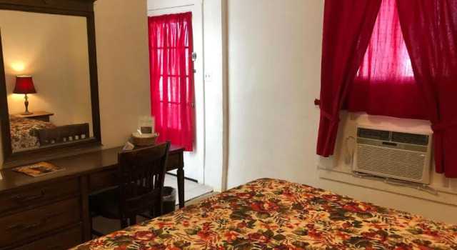 Двухместный номер Standard Amargosa Opera House & Hotel