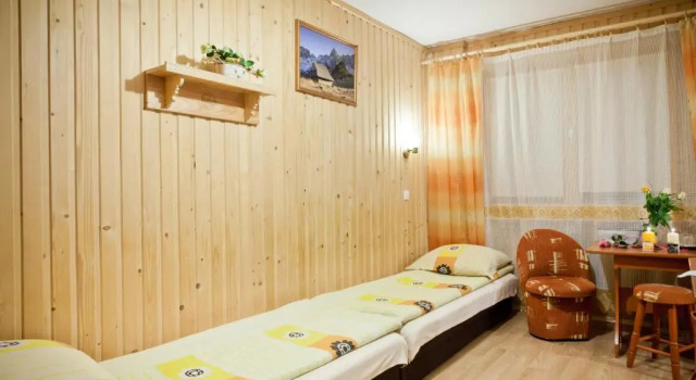 Четырёхместный номер Standard с видом на горы Smyrecek-centrum Bukowiny
