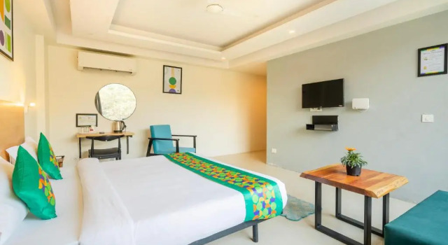 Treebo Twin Tree Suites, Varaa Hotelli Hotellit Haryana pysäköinnillä, Pysäköinti