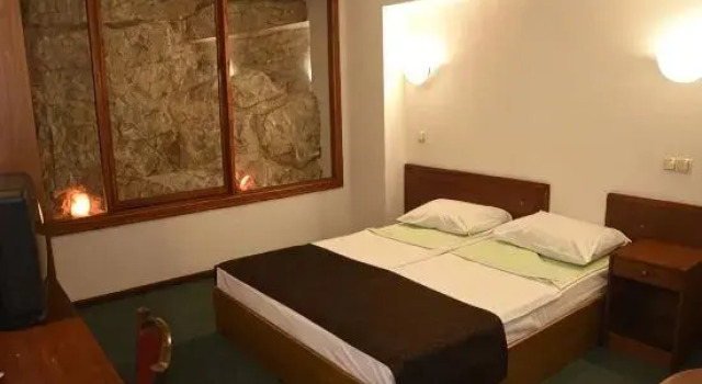 Номер Economy Hotel Saraj