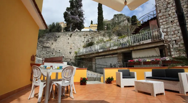 Cartolina Apartment, Prenota Appartamento Hotel a Sicilia con parcheggio, Parcheggio