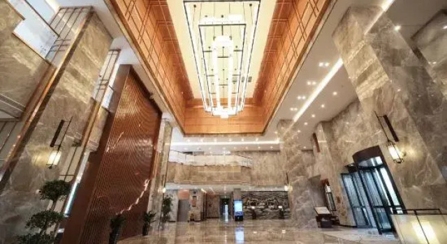 Ningjin Garden Hotel, Rezerwuj Hotel Hotele 4-gwiazdkowe w Shandong, 4*