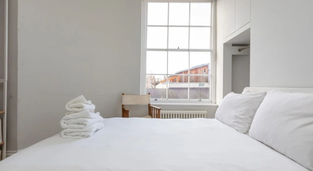 Beautiful and Light 1 Bedroom Flat Near Hackney Central, Забронировать Отель Отели Англии 3 звезды, 3*