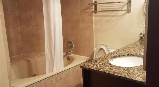 Люкс с балконом Best Western InnSuites Tucson Foothills Hotel & Suites
