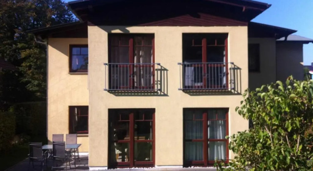 Zinnowitz - 3 separate Wohungen Frankstr 6 mit WLAN, ruhig, 1xEG mit Terrasse und 2xOG, Book Hotel Zinnowitz Usedom
