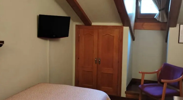 Одноместный номер Standard Мансарда Hotel Aragüells