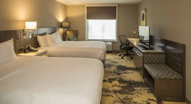 Номер Standard Hilton Garden Inn Pittsburgh Airport