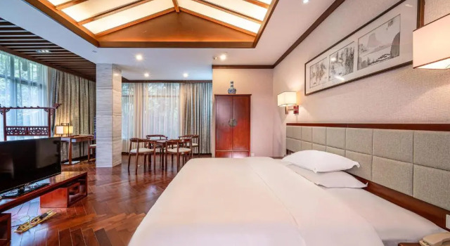 Люкс Grand Guilin Zizhou Panorama Resort