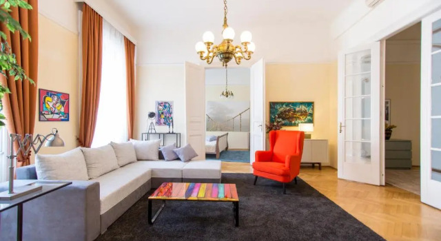 Апартаменты Elegant & Stylish Apartment city center