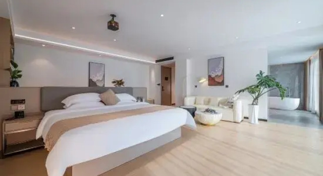 Люкс Beihai Qiaogang Wozhiwo Garden Hotel