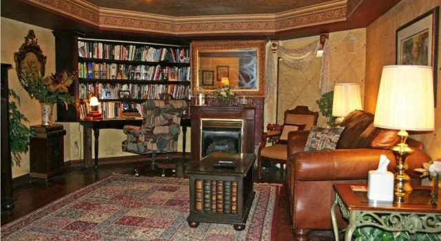 Old Northside Bed & Breakfast, Забронировать Отель «постель и завтрак» Индианаполис Индиана