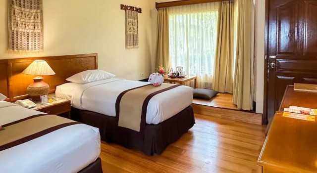 Двухместный номер Deluxe с балконом и с видом на сад Jayakarta Hotel Lombok