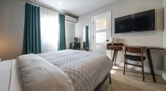 Двухместный номер Standard Square Victoria Maison Hôtelière