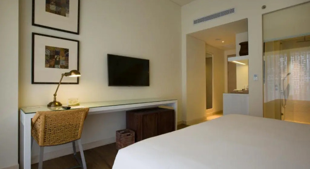 Двухместный номер с выходом к бассейну Deluxe Bali Paragon Resort Hotel