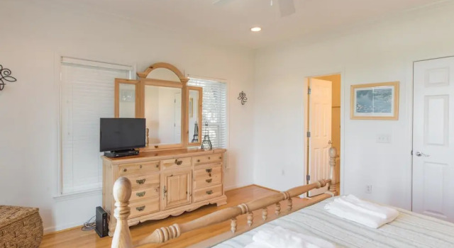 Семейный коттедж с 3 комнатами с видом на реку Waters Edge Community 95 3 Bedroom Holiday Home By My Ocean Rentals
