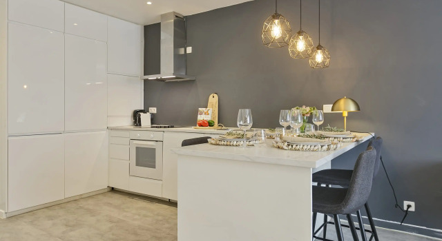 Heavenly Apartment with cosy patio at 10 min from the beach