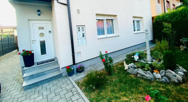 Apartman Sweet Garden K&A