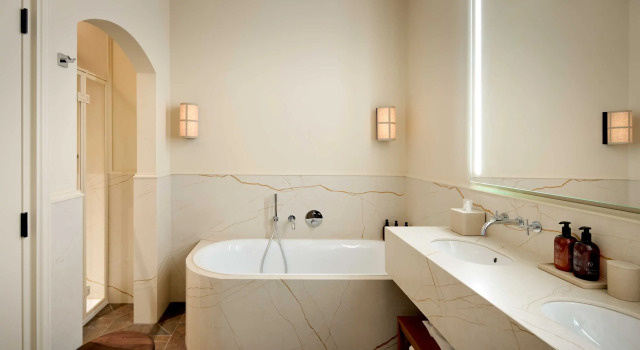 Люкс c 1 комнатой Van Oys Maastricht Retreat, a Leading Hotel of the World