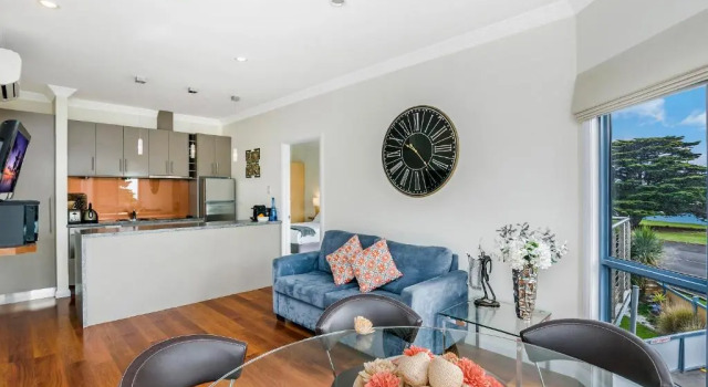 Executive Suite Seascape Accommodation