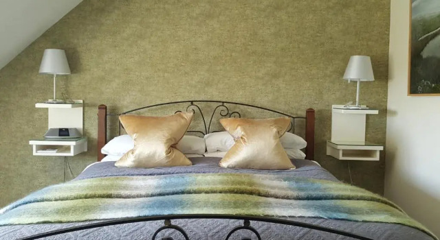Номер Superior Hillside Lodge B&B