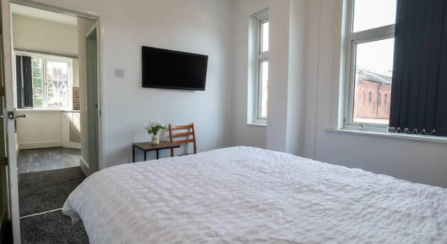 Impeccable Flat 1-bed Studio12 in Coventry, Забронировать Отель Отели Англии 3 звезды, 3*