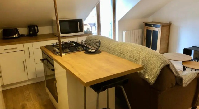 Апартаменты c 1 комнатой Appartement Cosy avec Balcon au calme proche Gare