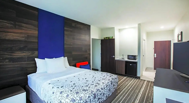 Семейный люкс Deluxe La Quinta by Wyndham Owasso
