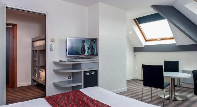 Семейный номер Standard Brit Hotel Belfort Centre-Le Boreal