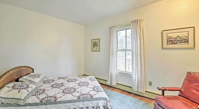 Апартаменты Apt on Vineyard Haven Near Nantucket Sound!