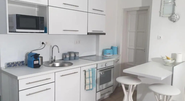 Апартаменты Paris Apartment