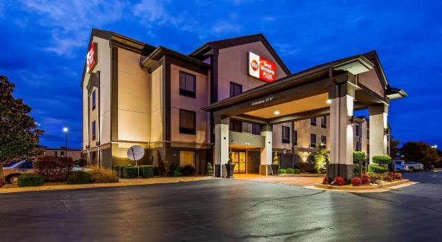 Номер Standard Best Western Plus Midwest City Inn & Suites