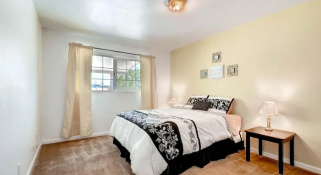 PX007 5 Bedroom Apartment By Senstay, Забронировать Апартаменты/квартира Отели Скотсдейл с парковкой, Парковка