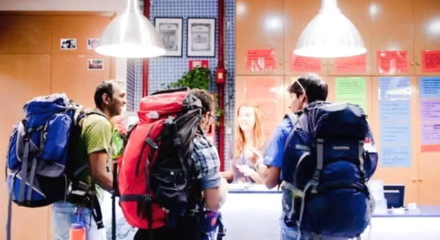 Be Mar Hostel, Забронировать Отель Старый город Барселона, рядом с Парк скульптур