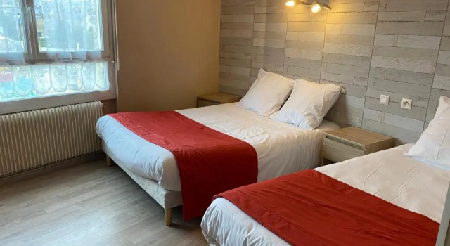 Трёхместный номер Standard Hotel de Bretagne