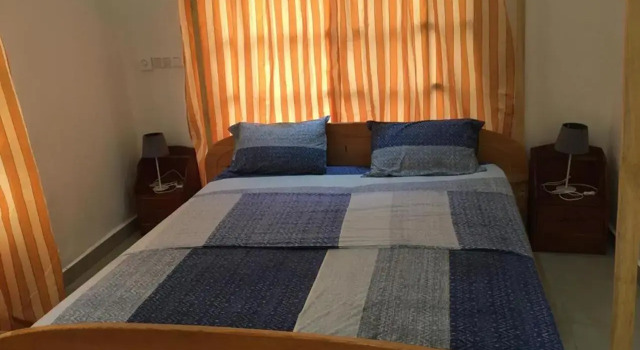 Havre de paix A12, Book Hotel Hotels in Ouidah with Parking, Parking