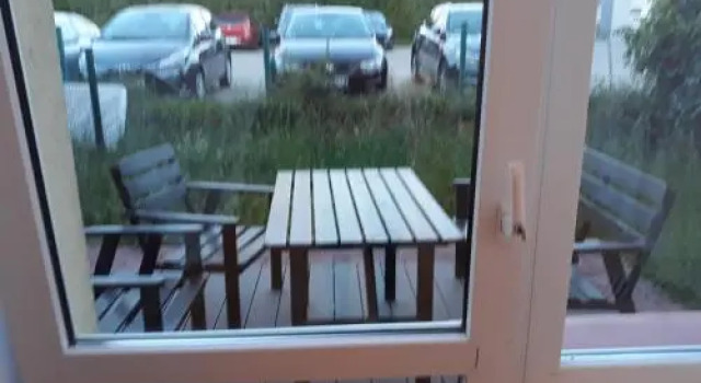 Hostel Lotniskowy, Varaa Hostelli Hotellit Pommeri pysäköinnillä, Pysäköinti